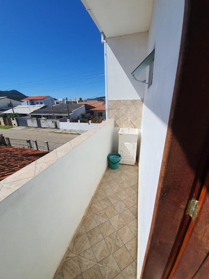 Apartamento Proximo Ao Aeroporto De Florianopolis. Kültér fotó
